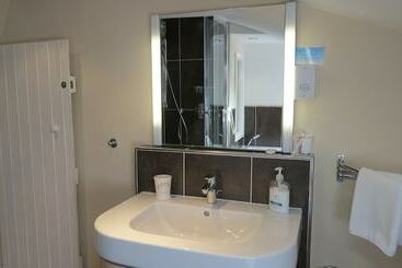 تختخواب و صبحانه Greyhound Cottage
