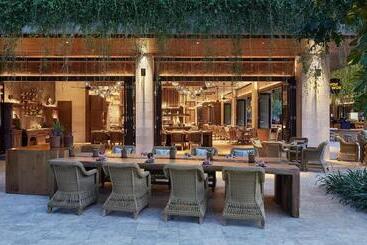 هتل Andaz Bali, By Hyatt