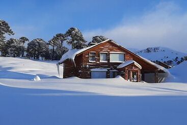 هتل Lodge Tikilen Caviahue