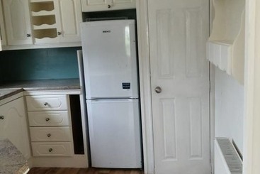 Midden Manor Country Stay On A Working Dairy Farm