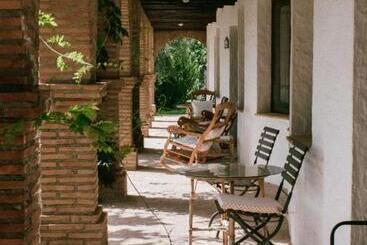 Rural Alqueria De Los Lentos