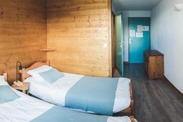 هتل Auberge Le Valezan
