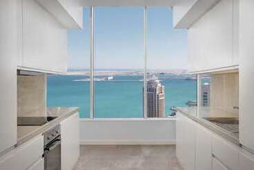 هتل Aleph Doha Residences, Curio Collection By Hilton