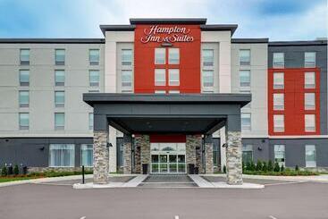 هتل Hampton Inn & Suites By Hilton Belleville