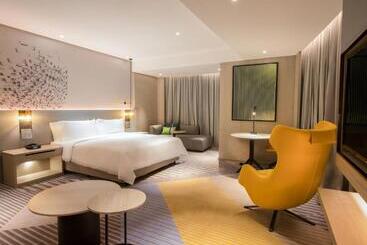 هتل Holiday Inn Johor Bahru City Centre By Ihg
