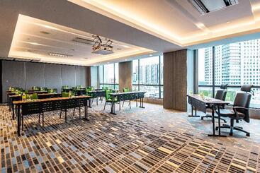 هتل Holiday Inn Johor Bahru City Centre By Ihg