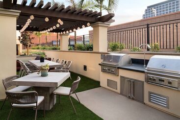هتل Residence Inn Los Angeles Glendale