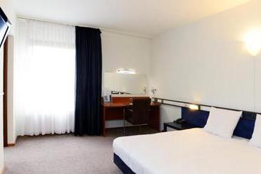 Отель The Grand Student Hall Heerlen