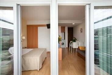 Aparthotel Comtat Sant Jordi