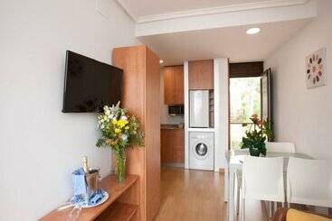 Aparthotel Comtat Sant Jordi