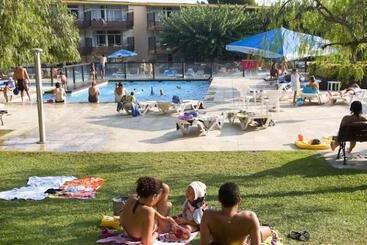Aparthotel Comtat Sant Jordi