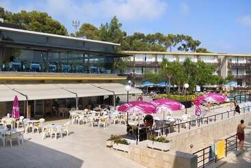 Aparthotel Comtat Sant Jordi