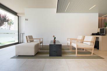 Atenea Park Suites & Apartments - Vilanova i la Geltru