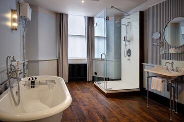 Abbey Hotel Bath, A Tribute Portfolio
