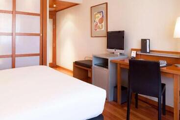 Ac Hotel Ponferrada By Marriott - Ponferrada