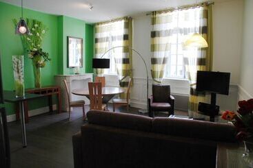 هتل Appartements Du Beffroi