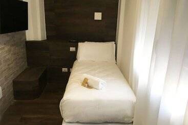 هتل Aurum Firenze