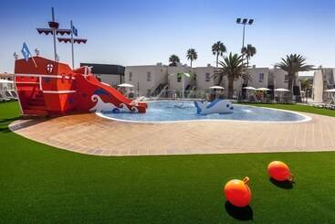 酒店 Barcelo Corralejo Sands