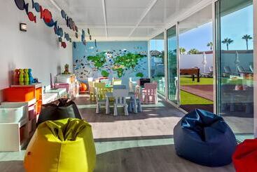 酒店 Barcelo Corralejo Sands