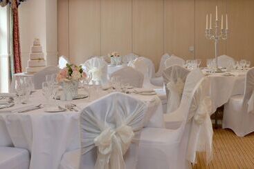 هتل Best Western Claydon
