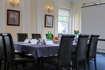 هتل Best Western Claydon