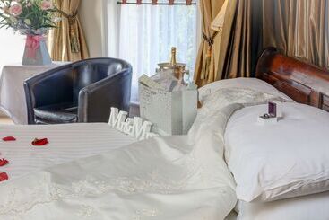 هتل Best Western Claydon