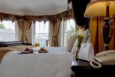 هتل Best Western Claydon