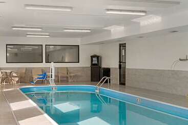 هتل Best Western Des Plaines Inn