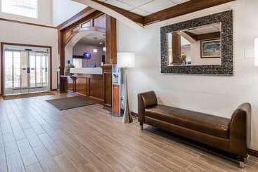 هتل Best Western Fort Worth Inn And Suites