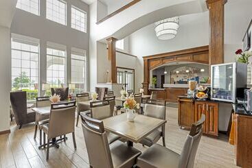 هتل Best Western Fort Worth Inn And Suites