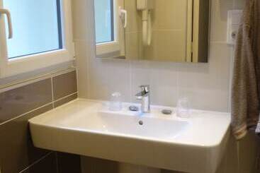 هتل Best Western Hôtel Montgomery