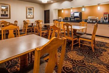 هتل Best Western Northwest Inn