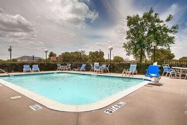 هتل Best Western Northwest Inn