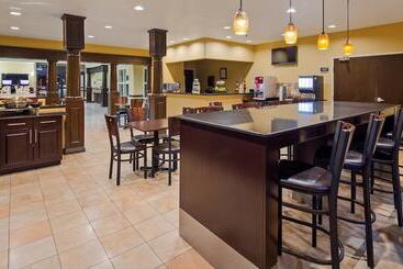 هتل Best Western Plus Dfw Airport Suites