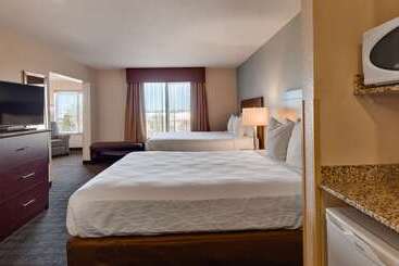هتل Best Western Plus Gateway Inn & Suites   Aurora