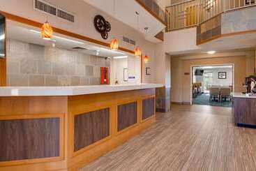 هتل Best Western Plus Gateway Inn & Suites   Aurora