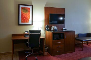 هتل Best Western Plus Georgetown Corporate Center