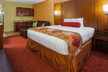 هتل Best Western Plus Georgetown Corporate Center