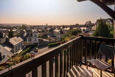 هتل Best Western Plus Hostellerie Du Vallon