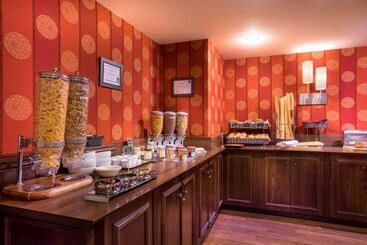 هتل Best Western Plus Hostellerie Du Vallon