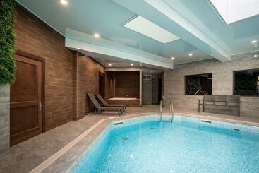 هتل Best Western Plus Hostellerie Du Vallon