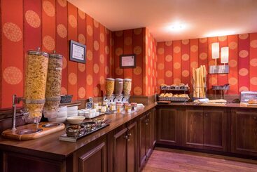 هتل Best Western Plus Hostellerie Du Vallon