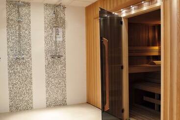 هتل Best Western Plus Hostellerie Du Vallon