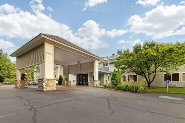 هتل Best Western Plus Windjammer Inn & Conference Center