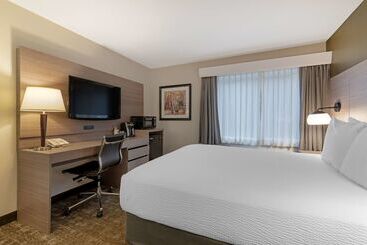 酒店 Best Western Plus Windjammer Inn & Conference Center