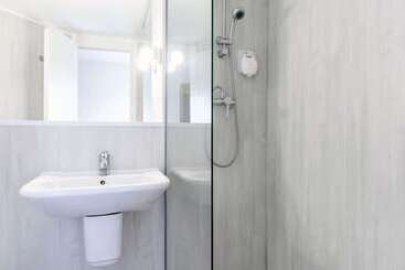 Comfort Hotel Evreux