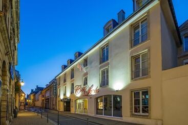 هتل De Brunville & Spa