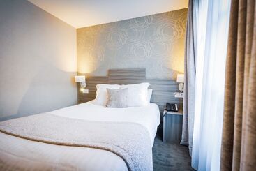 هتل De Brunville & Spa