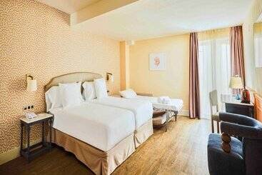 هتل Fenix Torremolinos  Adults Only Recommended