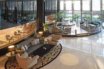 هتل Hilton Amman